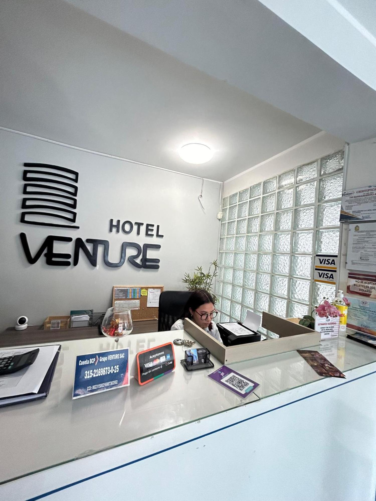 צ'ינצ'ה אלטה Hotel Venture מראה חיצוני תמונה