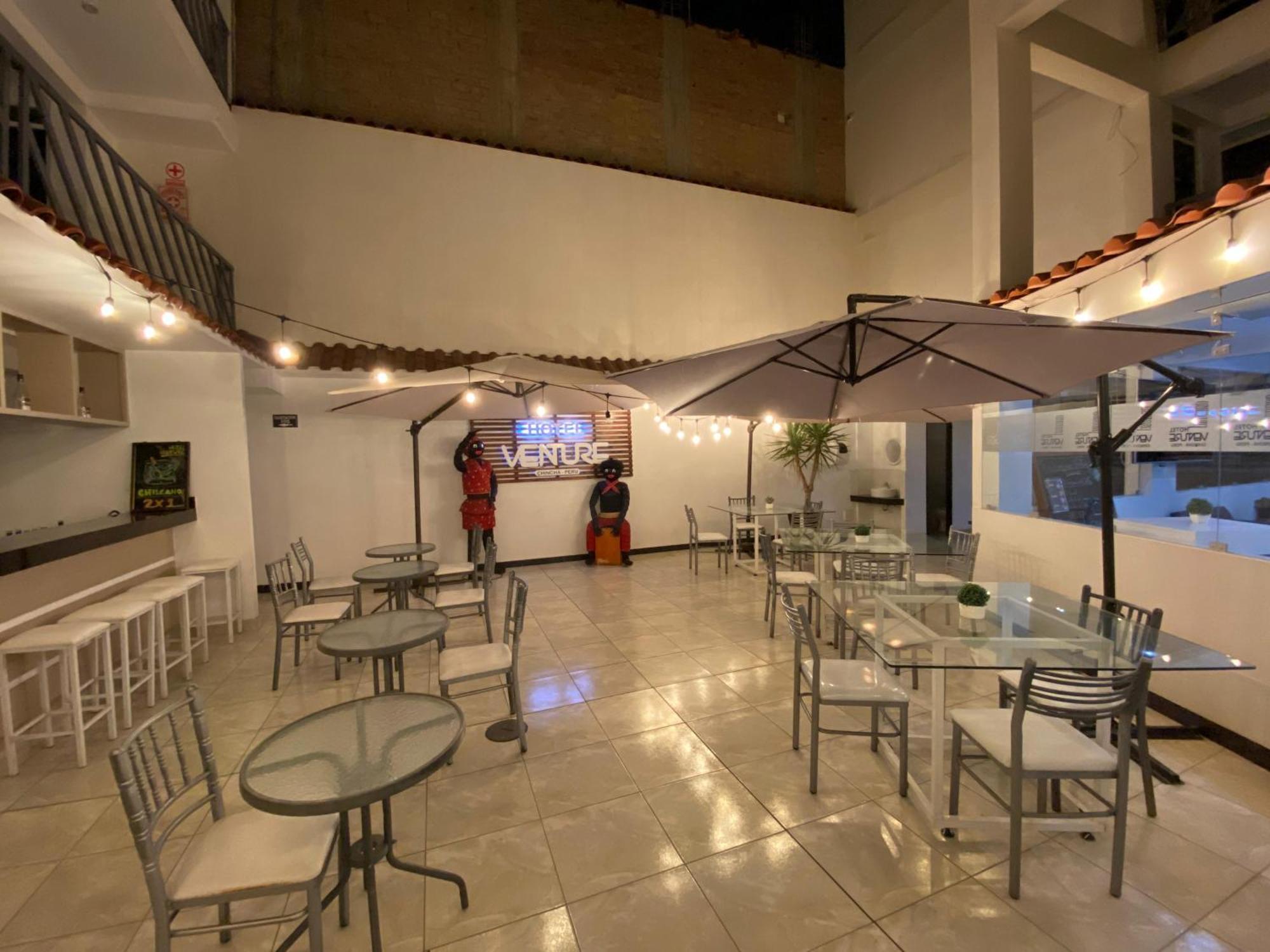 צ'ינצ'ה אלטה Hotel Venture מראה חיצוני תמונה